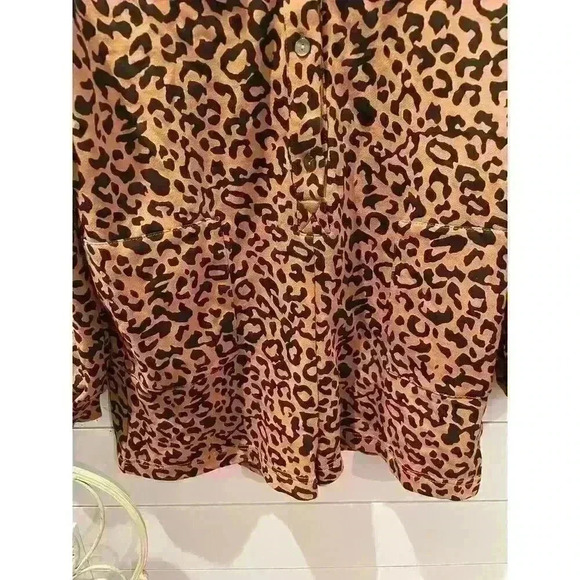 NWOT Entro Leopard Animal Print Long Sleeve Shorts Romper, sz S - Picture 6 of 12